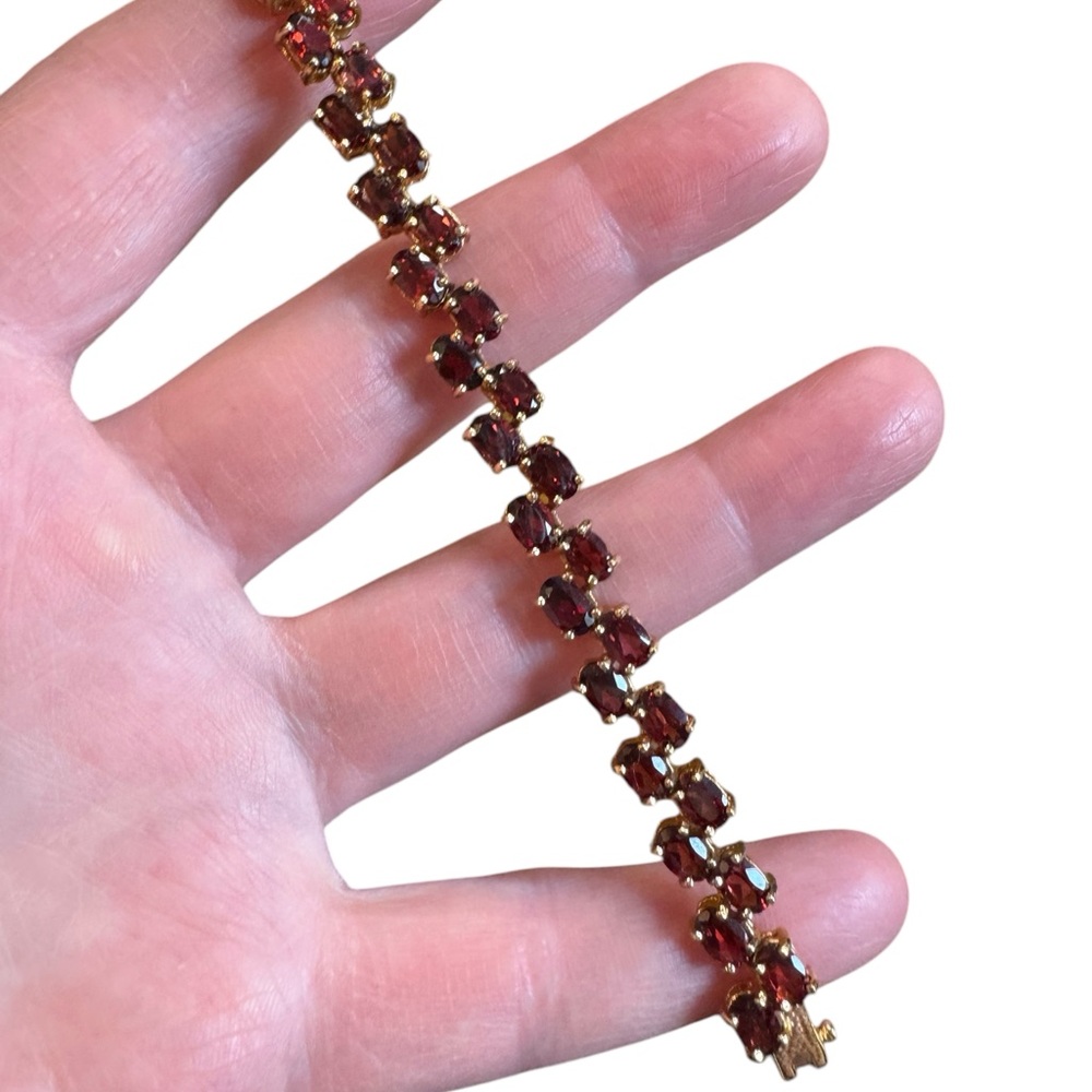 Elegant Sterling silver 925 gold plt Authentic Garnet Gemstone tennis Bracelet